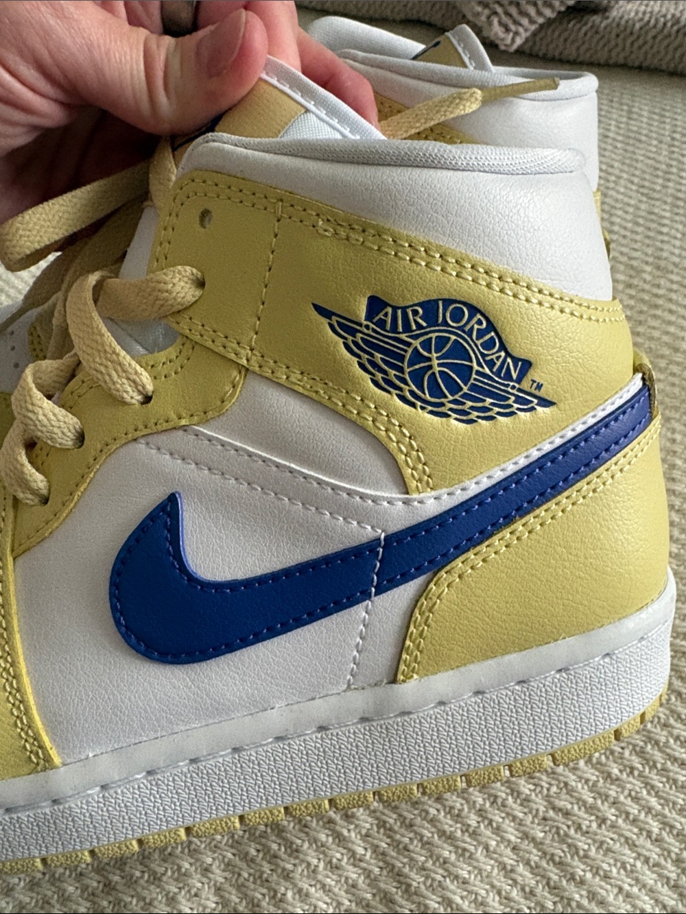 Nike AIR JORDANS Low-Top Sneakers in Yellow, White and Blue - Picture 4 of 4